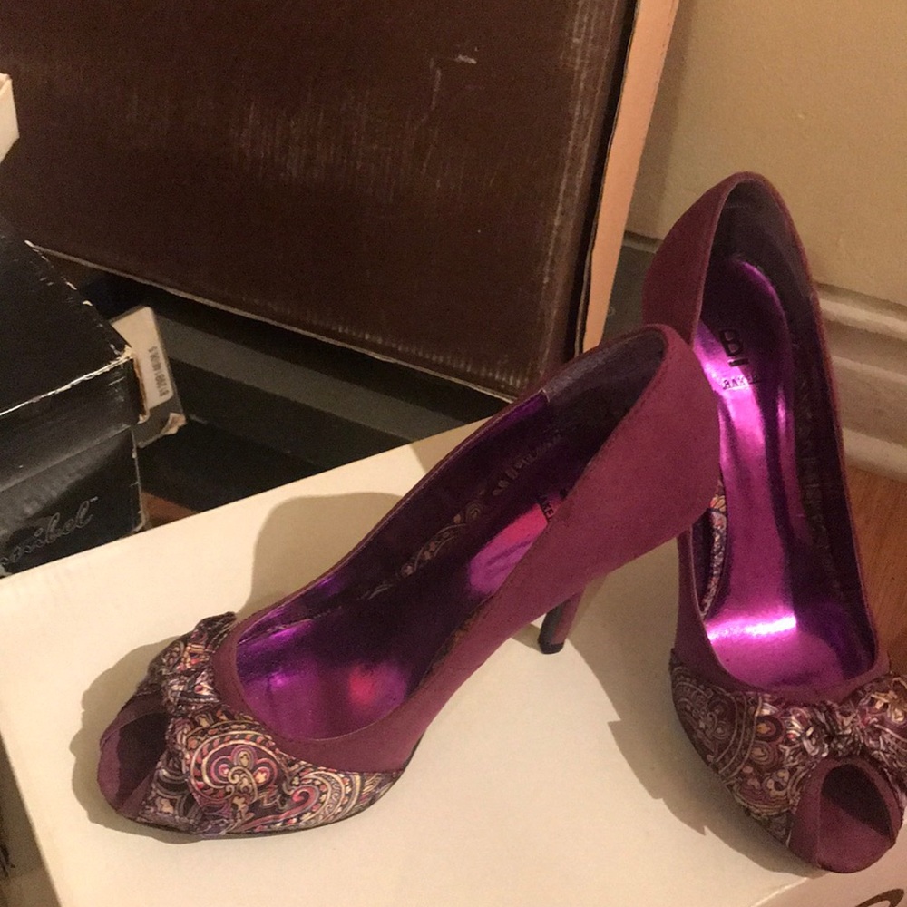 Open toe heels - Picture 3 of 5
